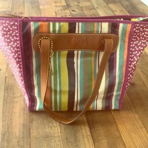 Fossil colorful tote with zipper!